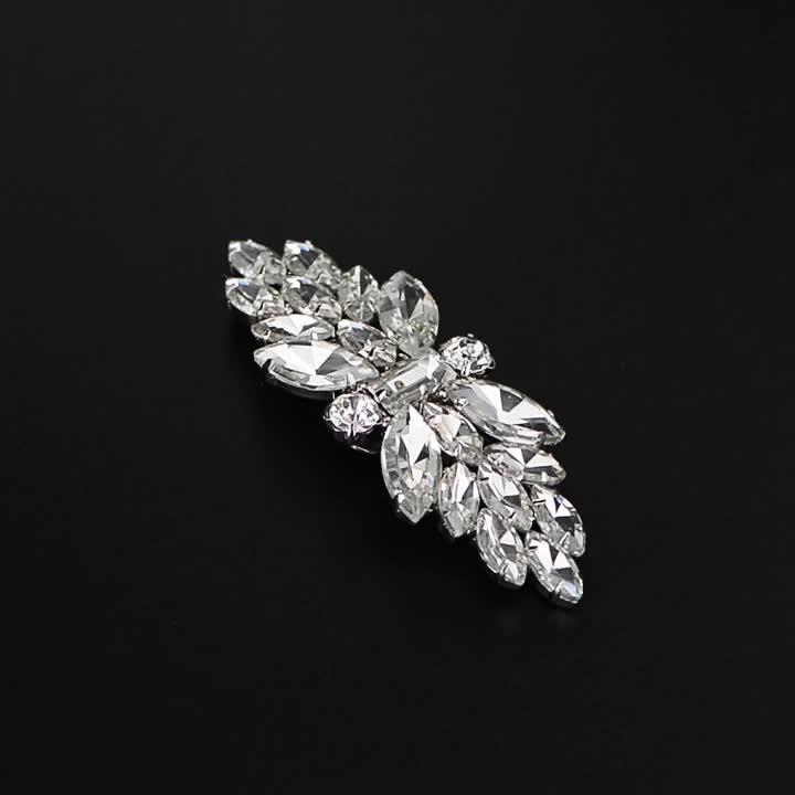 シューズアクセサリー 蝶々 クリスタル ラインストーン 取り外し クリップ パンプス サンダル ミュール シルバー ゴールド 装飾品