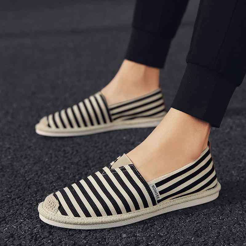 シューズ メンズ 男性用 キャンバス スリッポン 韓国風 無地 通気性 軽量 カジュアル モカシン ローカ..