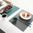 ランチョンマット キッズ 子供 シリコン製 長方形 40×30cm 大判 耐熱 鍋敷き テーブルマット コースター 北欧スタイル 多色展開
