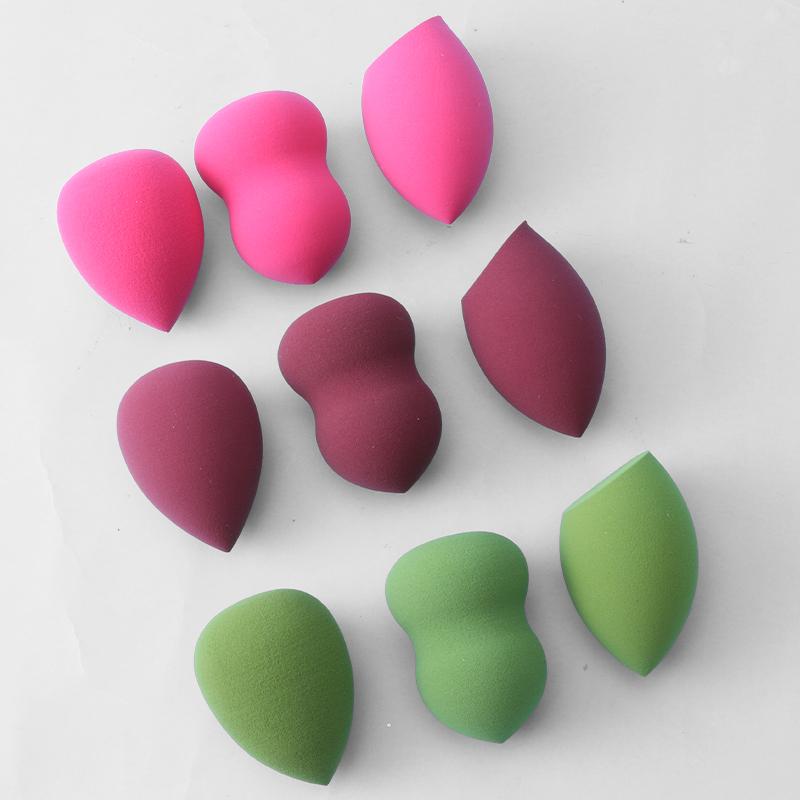 メイクスポンジ 競技 ファンデーションパフ リキッドファンデ用 乾湿両用 吸水性 水で膨らむ ファンデ吸わない 密着度アップ ひょうたん型 斜めカット 雫型 メイクツール
