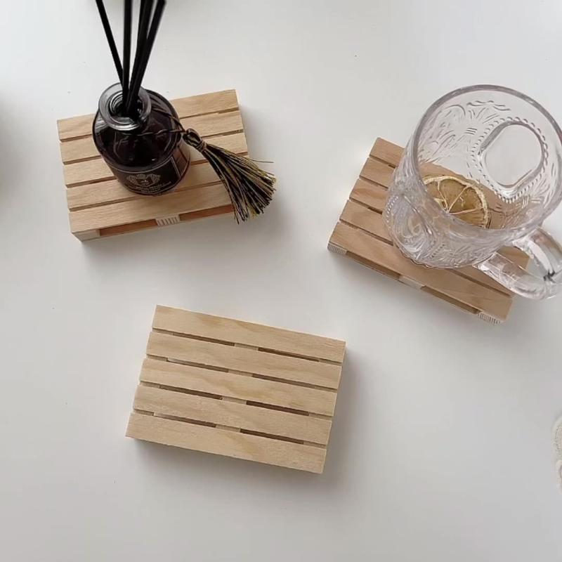 コースター 木製 無垢材 スタンド スクエア 断熱 耐熱 ランチョンマット トレー 撮影小物 和風 ナチュラル カフェ おうちカフェ キッチン雑貨 おしゃれ