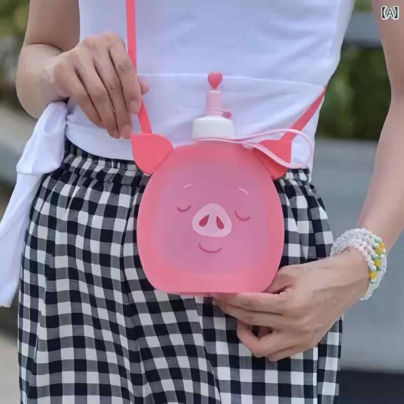 水筒 女の子 子供 かわいい キャラクター シリコン製 耐熱 衝撃吸収 フタ ストラッ...