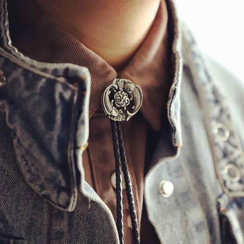 ボロタイ メンズ 男性用 双魚 モチーフ 銅製 手彫り ハンドメイド 革紐 レザーコード レトロ ウェスタン ループタイ コードタイ カジュアル シルバー ブラック