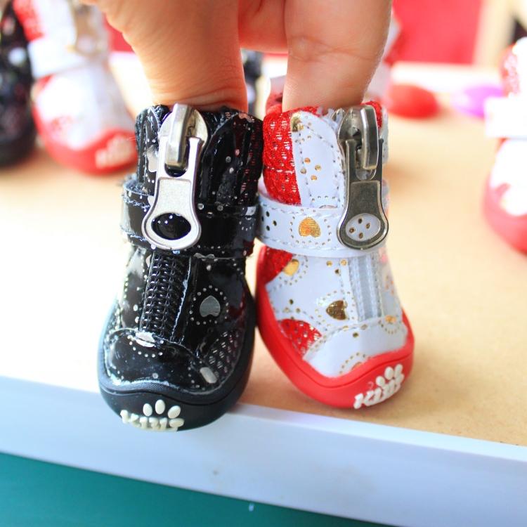 犬用ドッグブーツ 小型犬 テディ ビションフリーゼ ポメラニアン 光沢 ファスナー 滑り止め 耐久性 普..