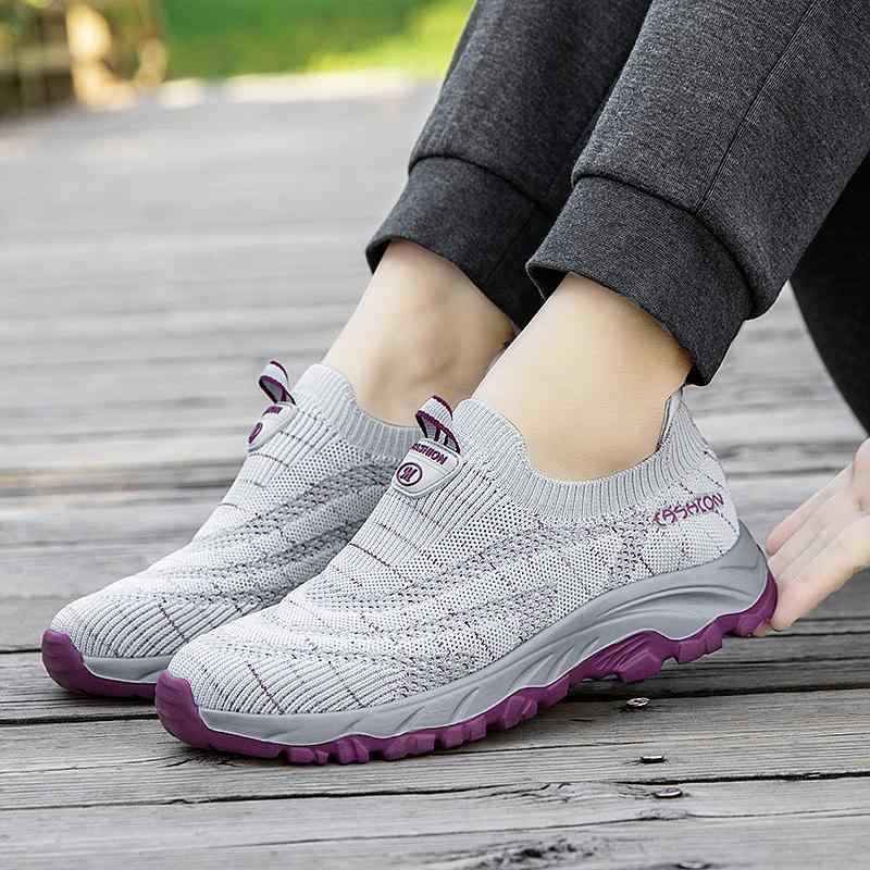 ウォーキングシューズ レディース シニア 軽量 メッシュ スリッポン 幅広 ゆったり 外反母趾 滑り止め クッション性 柔らかい 快適 日常使い 婦人靴