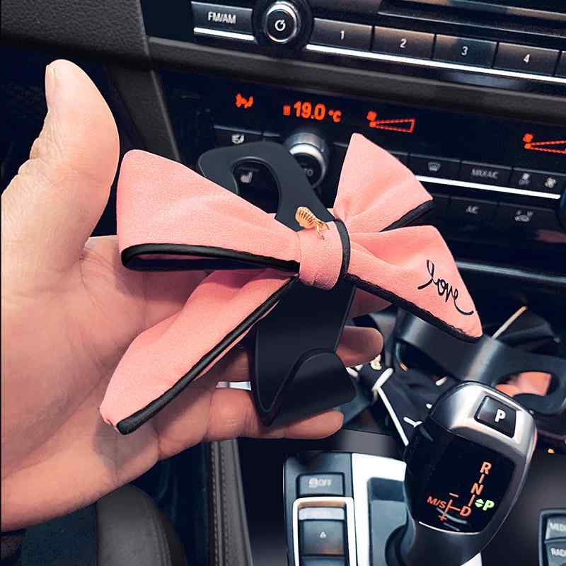 カーフック 女性用 リボン 車載シート背面 多機能 隠し収納 フック 車内 荷物整理 バッグホルダー ABS樹脂製 小物掛け ドライブ 買い物袋