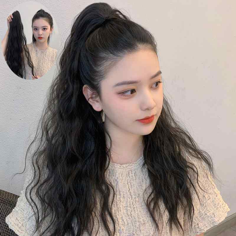 ウィッグ レディース ポニーテール ロング ハイポニー クリップ 巻き付け式 大きめウェーブ 巻き髪 耐熱ファイバー 簡単装着 ナチュラル 自然な色合い ボリュームアップ 普段使い カジュアル