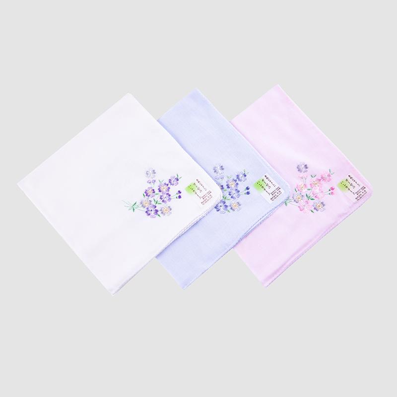 ハンカチ レディース 製 綿 吸水速乾 桜刺繍 ダブルステッチ 綿ガーゼ 正方形 女性用 オフホワイト ライトブルー ピンク