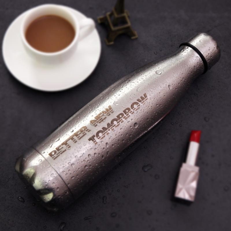 水筒 メンズ 男性 真空断熱 暖かい保冷 ボトル マグボトル ステンレス製 スポーツ アウトドア 通勤 通学 携帯 ポータブル スリム 直飲み 軽量 耐衝撃 シンプル 500ml