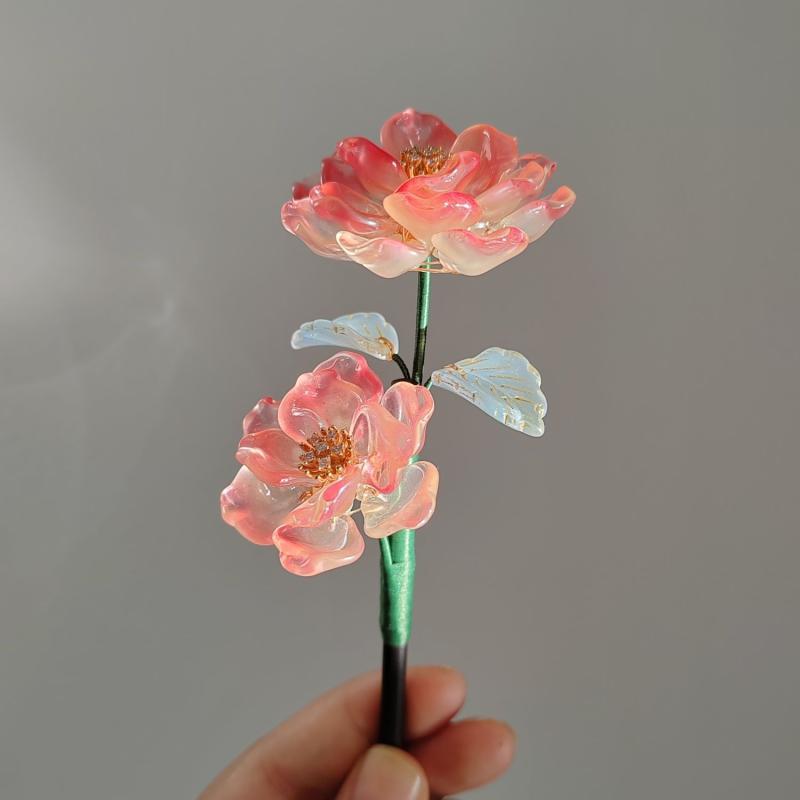 - アイテム分類: ヘアアクセサリー - 素材: 非装飾 - カラー: 琉璃牡丹花簪.紫凝花柄タッセル簪.莺歌粉花タッセル簪.琉璃牡丹花簪＋紫凝花柄タッセル簪.琉璃牡丹花簪＋莺歌粉花タッセル簪.桃夭黄緑花柄タッセル簪.琉璃牡丹花簪＋桃夭黄緑花柄タッセル簪.紫凝花柄タッセル簪＋莺歌粉花タッセル簪.紫凝花柄タッセル簪＋桃夭黄緑花柄タッセル簪.莺歌粉花タッセル簪＋桃夭黄緑花柄タッセル簪.月の簪一本.亭子の簪一本
