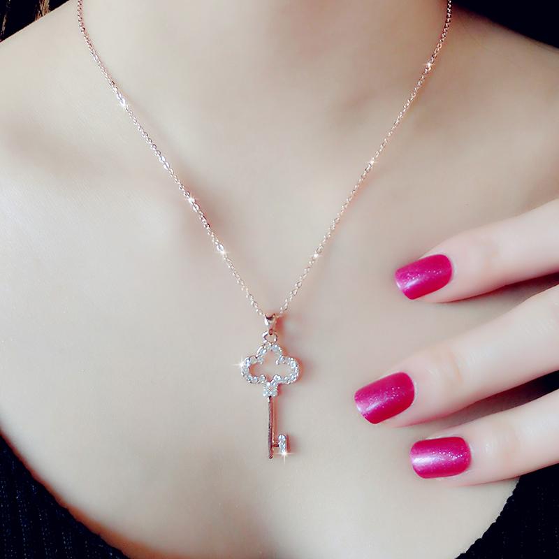 鍵 ネックレス おしゃれ キー ペンダント ローズゴールド レディース アクセサリー シンプル ショート バレンタインデー ギフト クローバー ハート パール