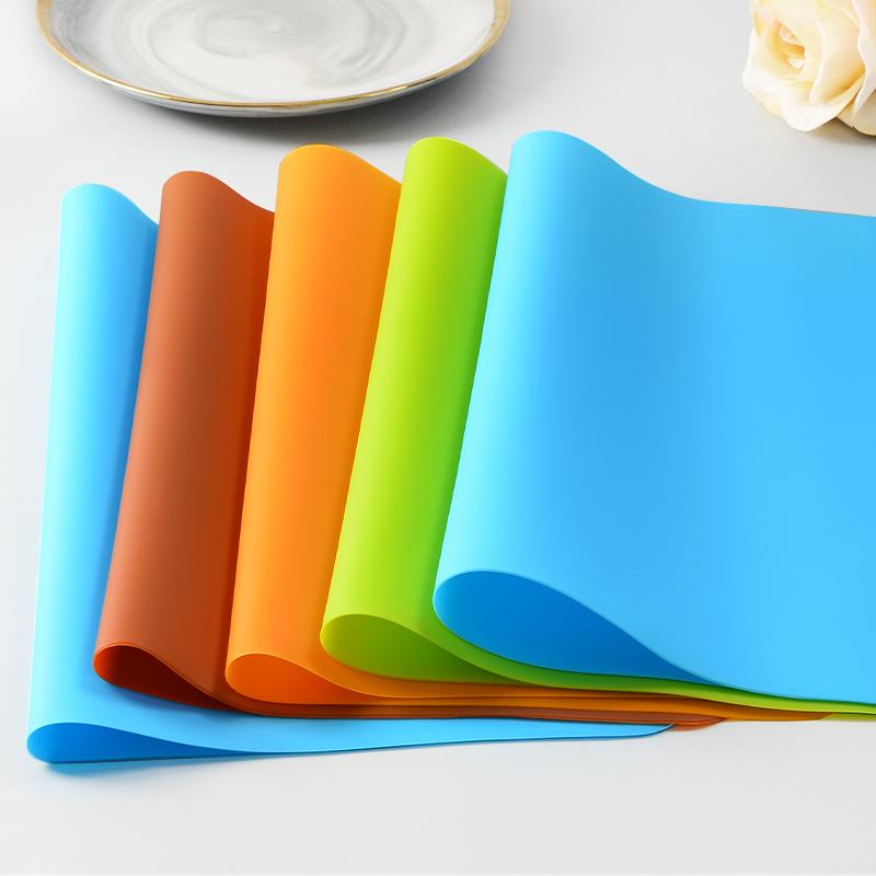 ランチョンマット キッズ シリコン製 大判 40×60cm 子供 小学生 幼稚園 デスクマット 食事マット 学習..