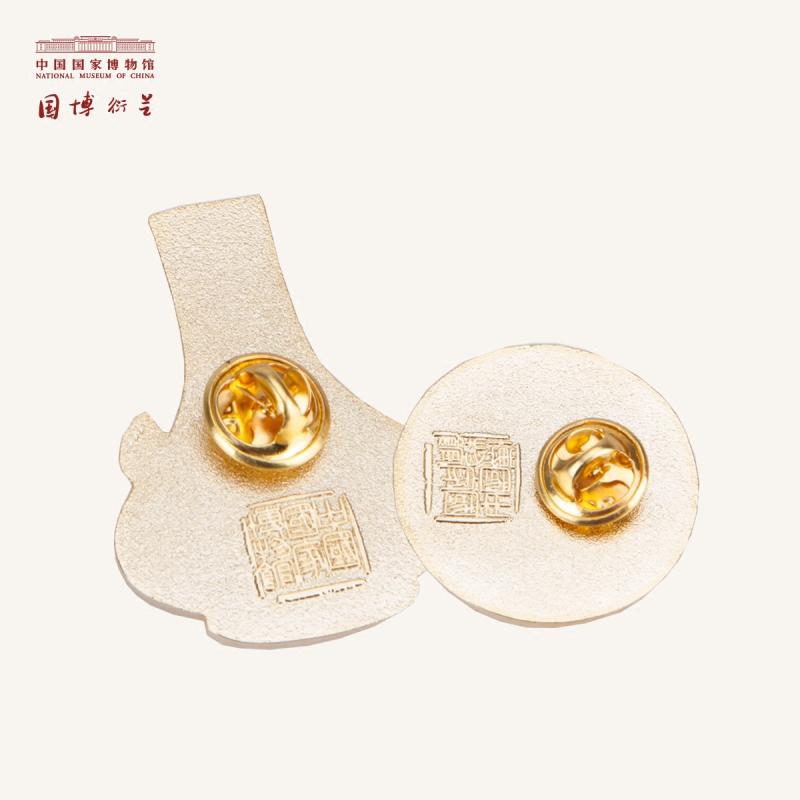 ブローチ レディース 燕モチーフ クラシック 合金製 ピンバッジ 胸元アクセサリー ジャケット 帽子 バッグ ストール装飾 ワンポイント ユニーク 個性的 レッ...