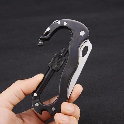 カラビナ 固定具 金属リング 屋外 多機能 バックル 吊りバックル ナイフ 合金 ファイブ イン ワン ツール キーホルダー 付き