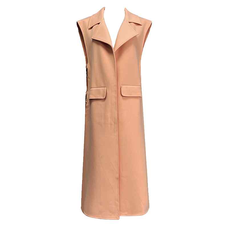 スタイル: ベーシック デザイン: ベスト 襟タイプ: テーラードカラー 丈: ミディアム 前立て: ノーボタン 柄: 無地 サイズ: S カラー: オレンジ