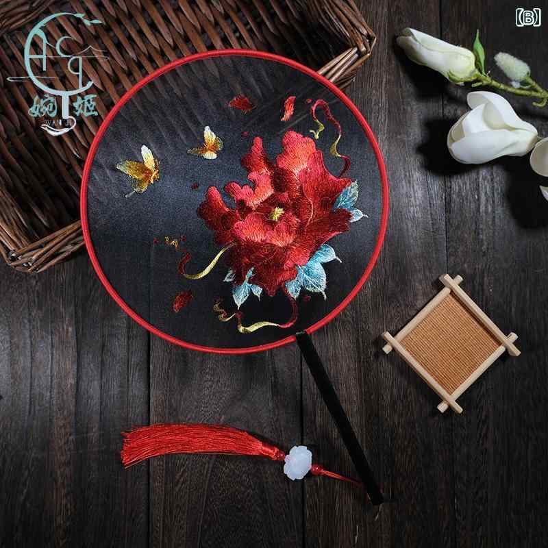 フロントップ楽天市場店の扇子 おしゃれ 中国風 両面刺繍 団扇 丸型 刺繍 花柄 蓮 着物用 舞踊用 和装小物 コスプレ アクセサリー｜アングル2