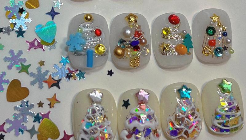 ネイルパーツ キラキラ ストーン ビーズ チェーン スパンコール アート DIY材料 デコレーション アクセ..