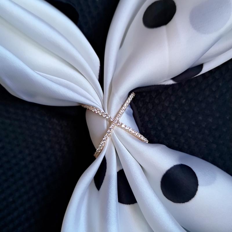 スカーフリング レディース ジルコニア クロス 2WAY ストールピン シンプル 上品 合金製 ゴールド シル..