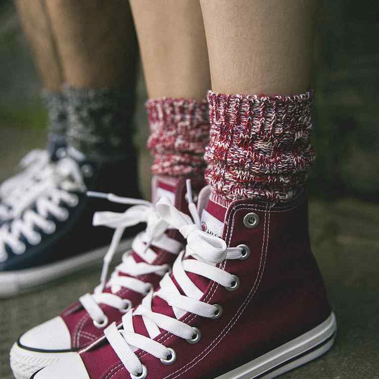 ・カテゴリ: ソックス・用途: 室内履き・サイズ: フリーサイズ（37-43）・主な素材: 綿・柄: 無地・・対象: ユニセックス・カラー展開: レッド.ライトグレー.グリーン.ブルー.ブラック.ネイビー.グレーホワイト.ブラウン.ホワイト...