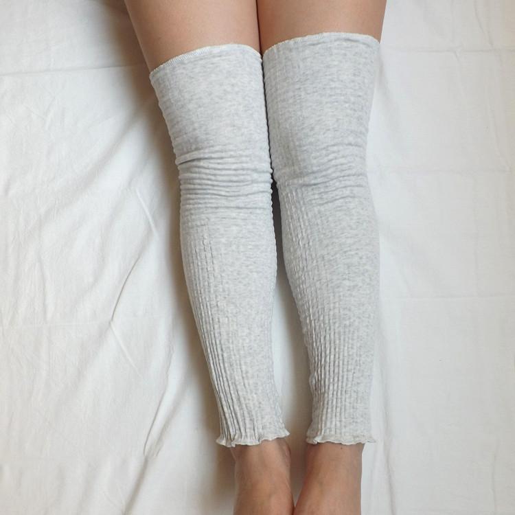 ・カテゴリ: レッグウォーマー・サイズ展開: L・カラー展開: オフホワイト.ライトグレー.ダークグレー.ピンク.ライトイエロー.スカイブルー・長さ: 50cm・構造: ダブルレイヤー
