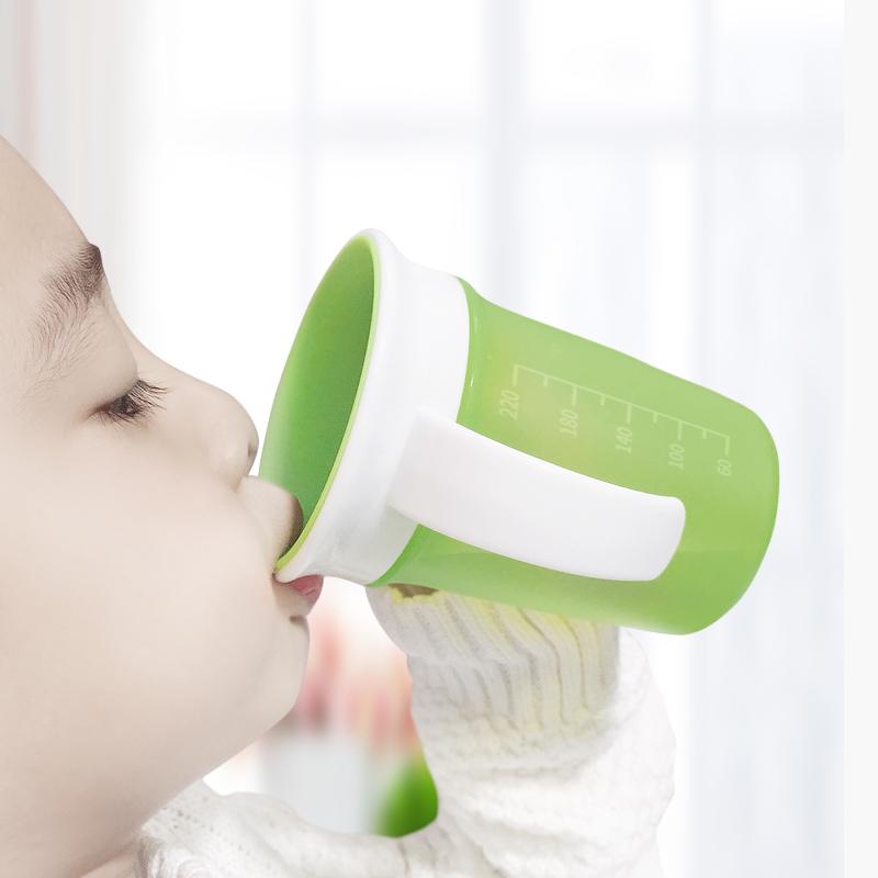 コップ ベビー 子供 トレーニングマグ マグカップ 漏れ防止 むせにくい 落下防止 丈夫 両手ハンドル 直..