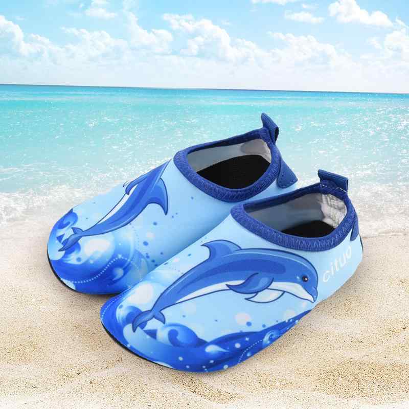 アクアシューズ 男女兼用 カップル 大人 速乾 軽量 滑り止め ビーチ 海水浴 シュノーケリング 渓流 ウォータースポーツ スリッポン 通気性 フィット感 ソフト 防傷 伸縮性 リゾート