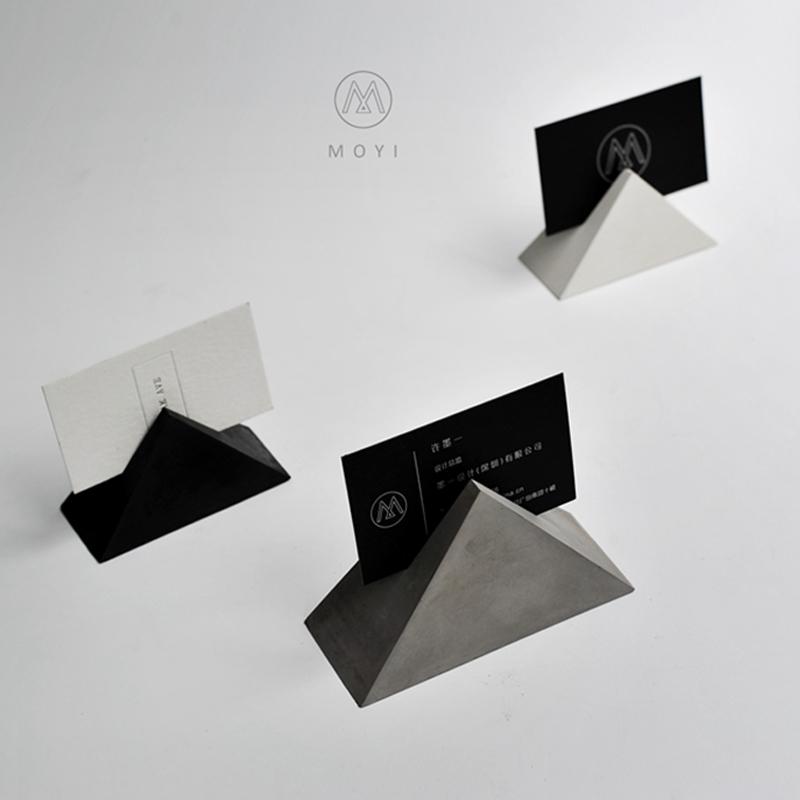 ・素材: 木・スタイル: ビジネス・対象性別: 男性.女性・カラー展開: グレー.ブラック.ホワイト・サイズ展開: 大.小・デザイン: 横型