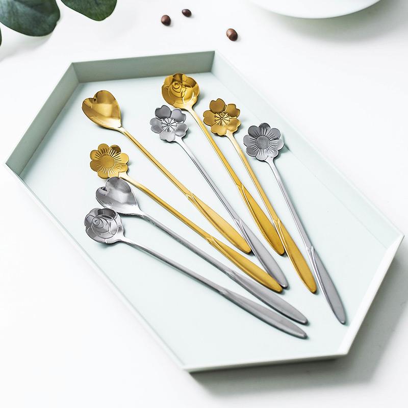 スプーン かわいい おしゃれ ステンレス製 ロングハンドル 花柄 ハート型 ゴールド シルバー 家庭用 デ..
