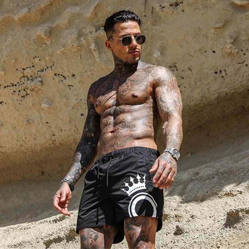 スポーツショートパンツ メンズ ランニング トレーニング ジム フィットネス ハーフパンツ ストレッチ 吸汗速乾 通気性 筋トレ スクワット 筋肉質 アメリカン 大きいサイズ ポリエステル