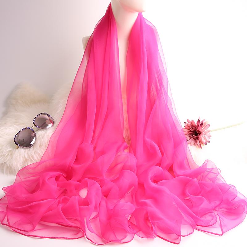 ・柄: 無地・スタイル: 韓国風・形状: 長方形・性別: 女性・種類: ストール・カラー展開: ホワイト.グレー.ライトブルー.ブルー.ブラック.ライトイエロー.バイオレット.レモンイエロー.スカイブルー.ローズピンク.ロイヤルブルー.ウォーターメロンレッド.オレンジレッド.レイクブルー.ブライトグリーン.スカーレット.オレンジイエロー.ワインレッド.ピーチピンク.ダスティレッド.パウダーピンク.ミントグリーン.ロータスピンク・デザイン: ロールヘム・対象: 幅広い年代層.カップル.親子・幅: 約120cm・長さ: 約198cm