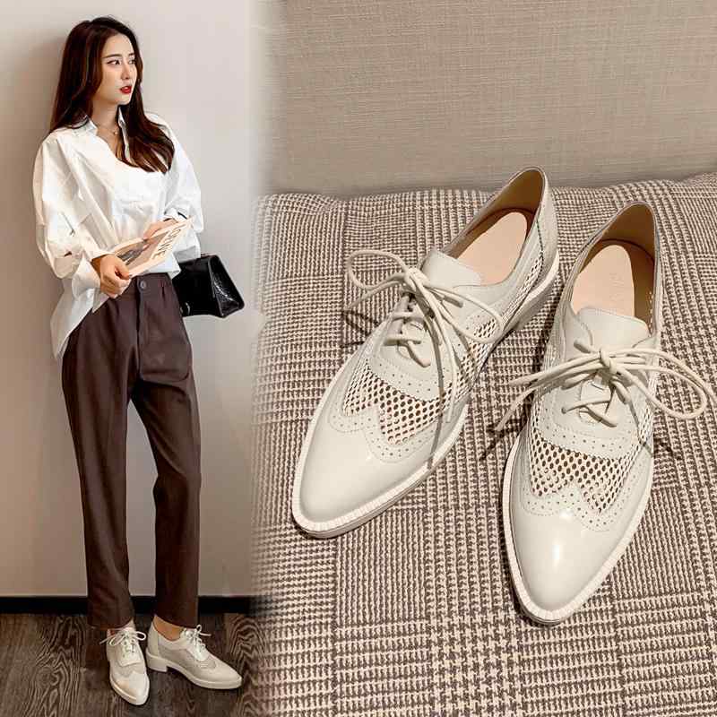 パンプス レディース ポインテッドトゥ インヒール 革 牛革 羊革 白 オフホワイト 薄手 軽量 通気性 ミドルヒール レースアップ 夏 普段使い カジュアル