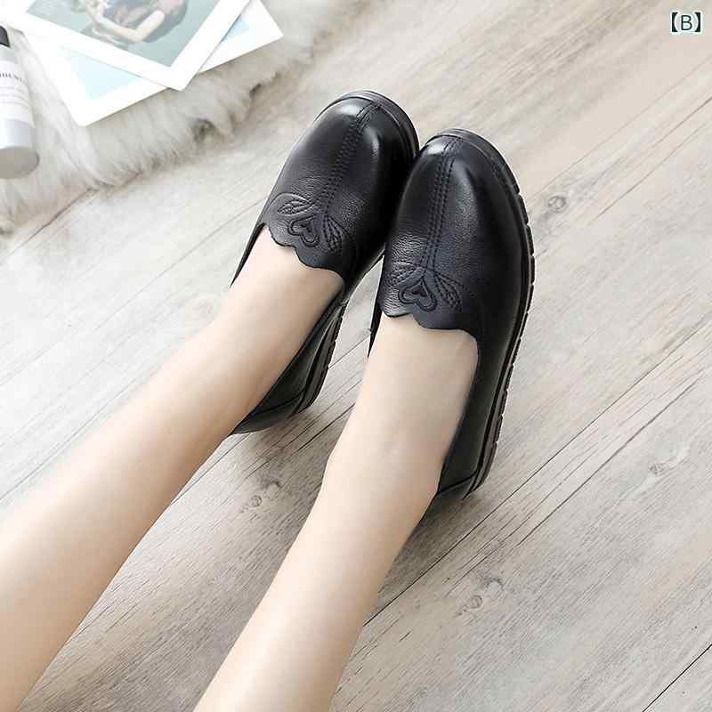 フラットシューズ レディース シニア お母さん 革 牛革 ナッパレザー ソフトソール 快適 コンフォート 滑り止め スリッポン ラウンドトゥ 浅口 無地 秋冬 ブラック 3