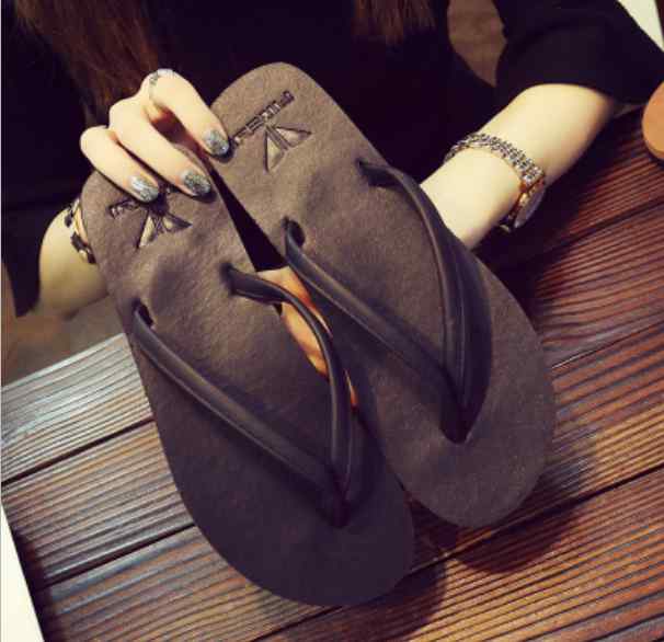 ビーチサンダル メンズ レディース カップル 夏 革 牛革 レザー トング 鼻緒 滑り止め 滑りにくい ビーチ ビーチ アウトドア レジャー カジュアル デイリー 耐摩耗性 ホワイト グレー ブラック キャメル