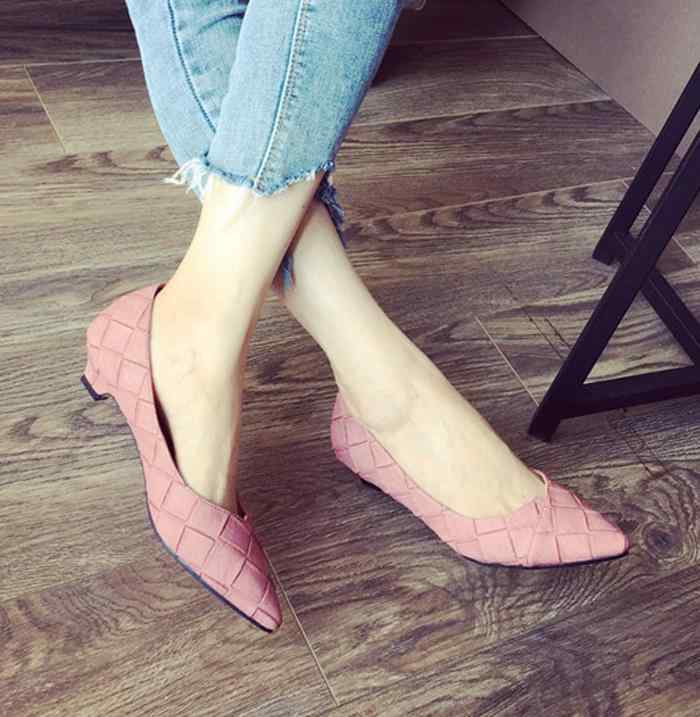 パンプス レディース 春秋 シンプル ベーシック 合わせやすい 浅履き 快適 ローヒール ピンヒール 細見え スタイルアップ 大きいサイズ ブラック ポインテッドトゥ ビジネス オフィス 通勤 シューズ