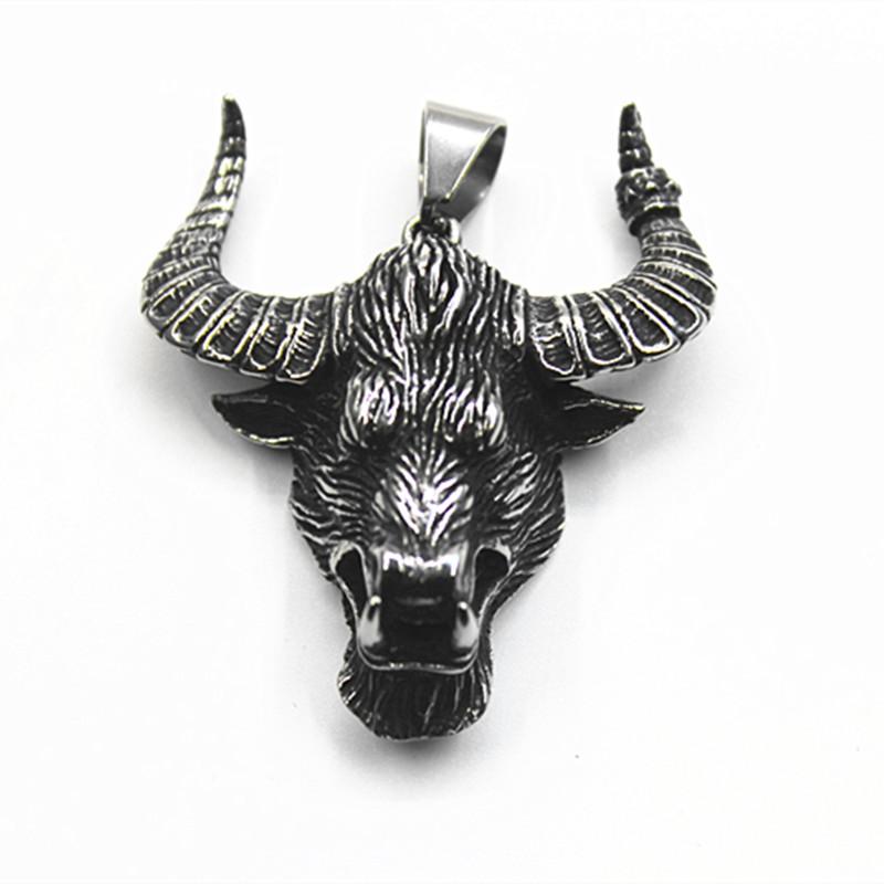 ネックレス メンズ レトロ パンク 牛頭モチーフ ステンレスチール スネークチェーン ペンダント ヒップホップ ストリート ロングアクセサリー 男性用 ハード系...