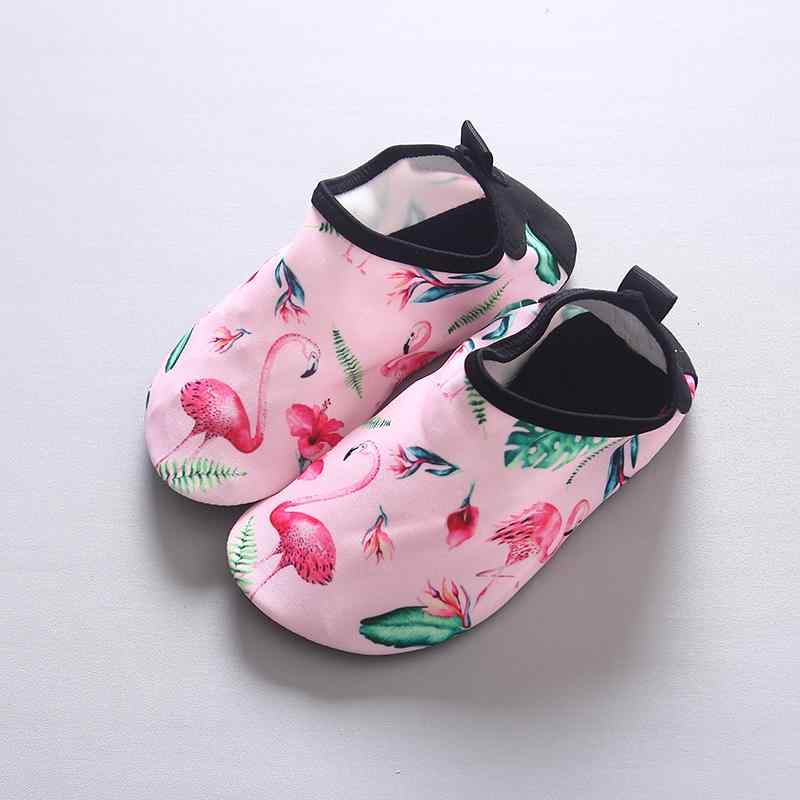 スイムシューズ キッズ メンズ レディース 韓国 ビーチ 海 プール 速乾 軽量 滑り止め 子供 潜水 浮き輪 水遊び サンダル 夏 可愛い ソフト 旅行