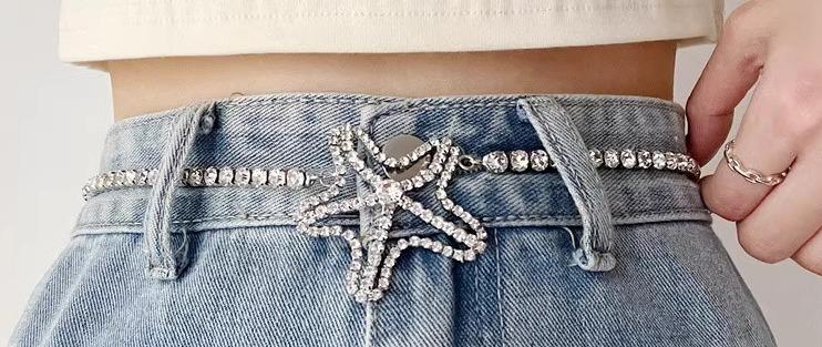 主な素材: 金属ベルト要素: ラインストーンバックル素材: 合金長さ: シングルループ