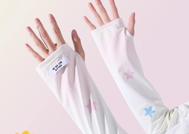 アームカバー 日焼け レディース 夏 屋外 ドライビング 涼しい 快適 手袋 フリーサイズ グラデーション UVカット ピンク 黄色 青 通気性 伸縮性 柔らか 吸汗性 花 星 指なし