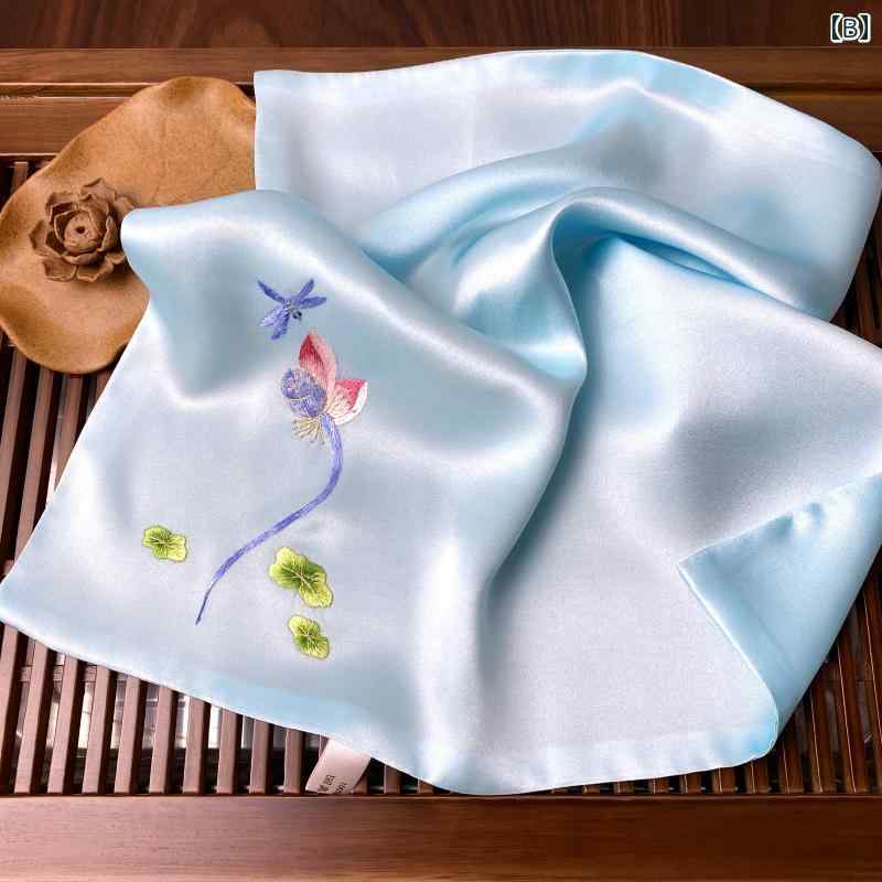 ハンカチ レディース ギフト 母の日 チャイナ風 汗拭き 刺繍 トンボ 蓮 小さめ 正方形 柔らかい 光沢 二重 普段使い ビジネス 旅行 白 青 黄色