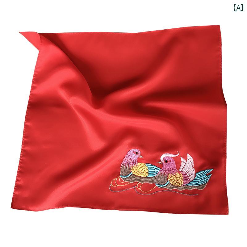 ハンカチ レディース ギフト 母の日 牡丹 蝶 ハス 刺繍 レトロ 漢服 チャイナ風 柔らかい 光沢 シンプル 普段使い ビジネス 赤 ピンク 紫