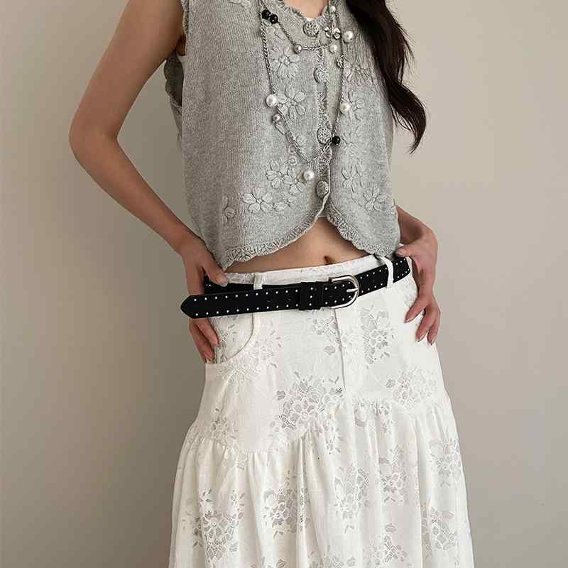 ベルト レディース ジーンズ おしゃれ 穴あり PUレザー 幅29mm 合金 ピン Dバックル リベット サイズ 調節可能 カジュアル シンプル レトロ アメリカン Y2K パンク ロック フェアリーグランジ 普段使い 黒 グレー ブラウン