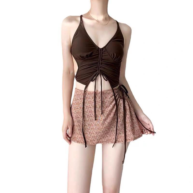 ベリーダンス レッスン着 セットアップ レディース トップス 背中開き 胸パッド ミニスカート スリム フィット パフォーマンス ステージ 衣装 セクシー カジ...