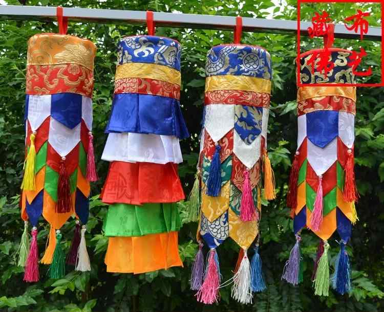 タペストリー 壁掛け チベット風 家庭用 インテリア 玄関 廊下 装飾 飾り 吊り下げ 掛け幡 縦型 タッセル ビーズ 紐 刺繡 総柄 カラフル