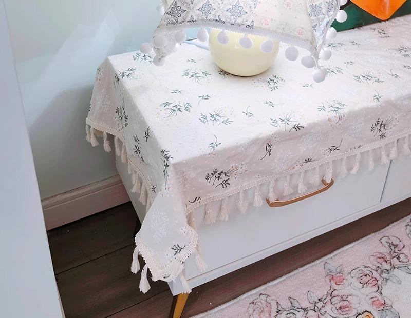 テーブルクロス 北欧 布 キャビネット テレビ台 棚 防塵 汚れ防止 インテリア 模様替え タッセル 通気..