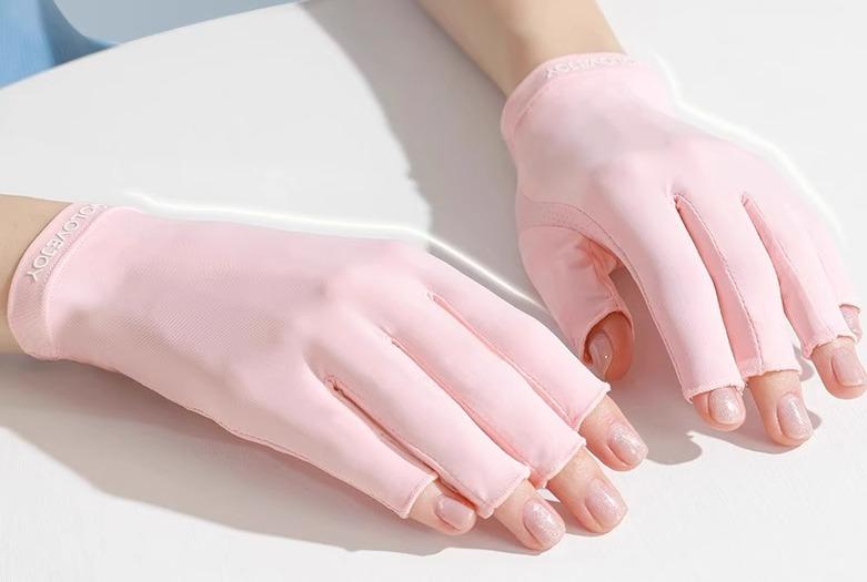 手袋 指なし 夏 薄手 日焼け対策 ひんやり 涼しい ストレッチ 通気性 ポリエステル フリーサイズ ショート丈 運転 サイクリング ハンドケア ピンク 白 黒