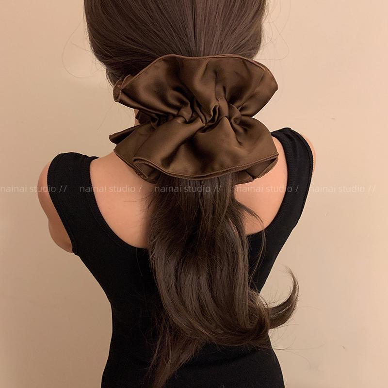 シュシュ かわいい レディース 韓国 サテン 4層 プリーツ 大きめ お団子 ヘアゴム アクセサリー 大人 シンプル 無地 黒 茶色 赤 プレゼント 誕生日