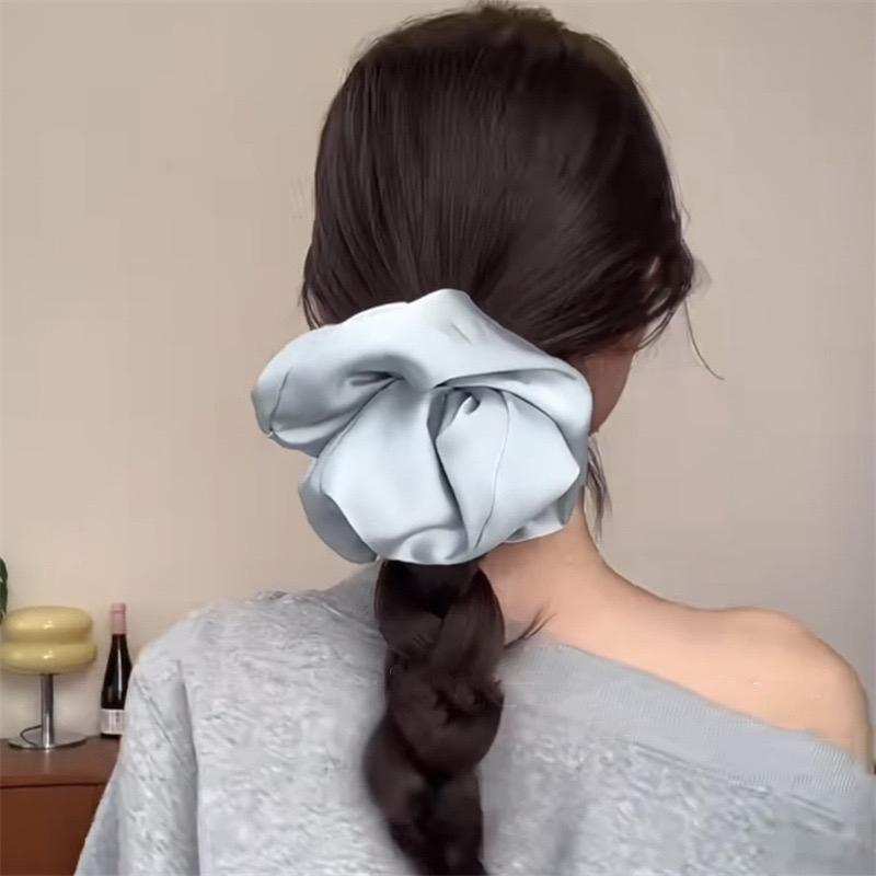 シュシュ かわいい レディース 韓国 サテン 大きめ お団子 ポニーテール ヘアゴム アクセサリー 大人 シンプル 無地 青 シャンパンカラー プレゼント 誕生...