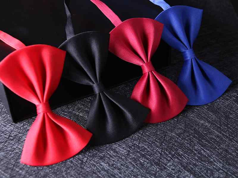 蝶ネクタイ キッズ 男の子 女の子 フォーマル おしゃれ サテン 韓国 結婚式 披露宴 冠婚葬祭 入園 卒園 パーティー イベント 演奏 発表会 パフォーマンス 衣装 青 オレンジ ピンク 無地 光沢 スタイリッシュ エレガント ギフト