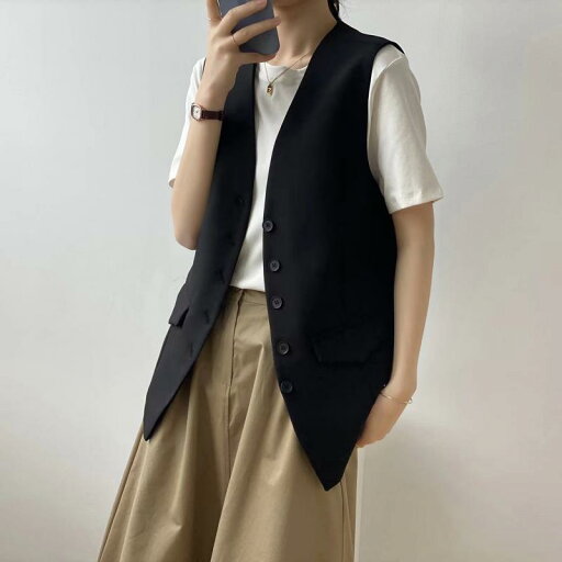 ジレ レディース 春夏 ベスト ショート丈 韓国 英国風 ボタン ポケット Vネック シングルブレスト ポリエステル 大きいサイズ 黒 おしゃれ ジレ レディース 春夏 ベスト ショート丈 韓国 英国風 ボタン ポケット Vネック シングルブレスト ポリエステル 大きいサイズ 黒 おしゃれ