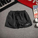 ショートパンツ メンズ 膝上 スポーツ 薄手 速乾 通気性 ランニング フィットネス 柔らかい 伸縮性 シンプル カジュアル 英字 ロゴ 刺繍 大きいサイズ 黒...